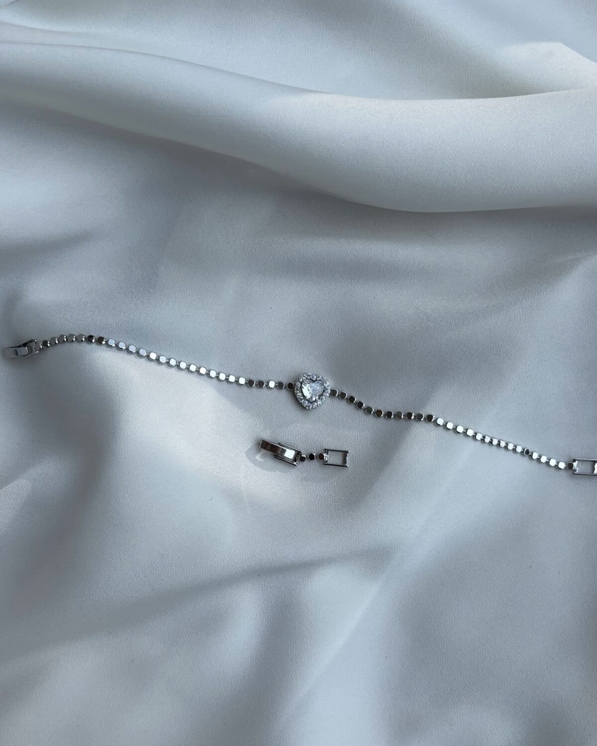 Silver Taşlı Kalp Bileklik - Görsel 1